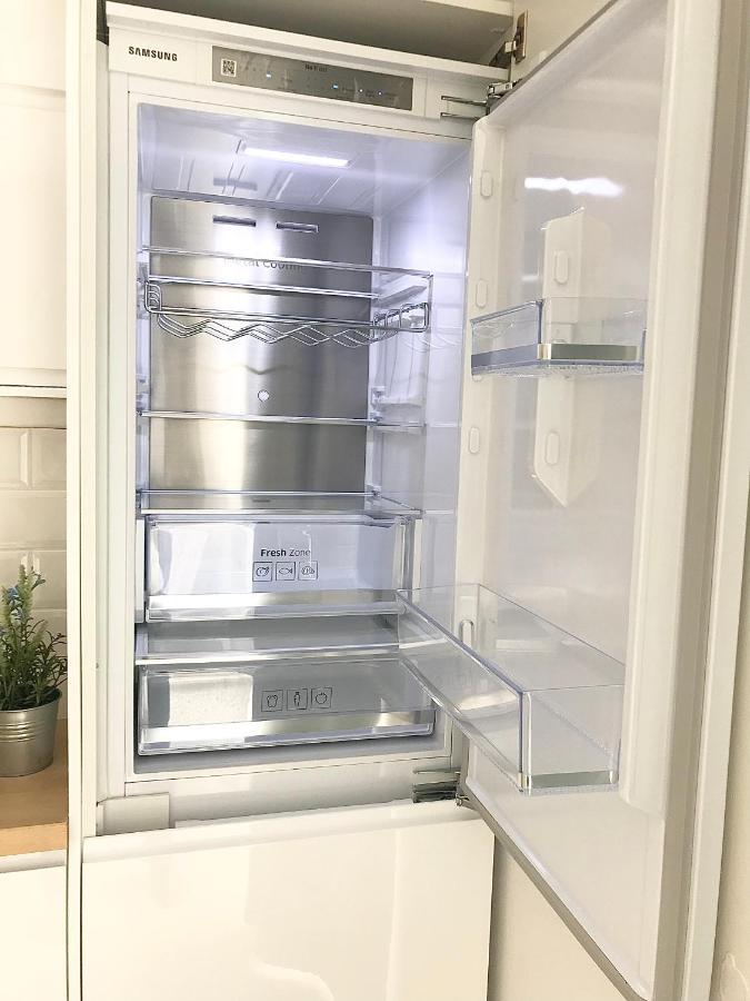 Elizabeth Garden Premium Apartment ケチケメート エクステリア 写真
