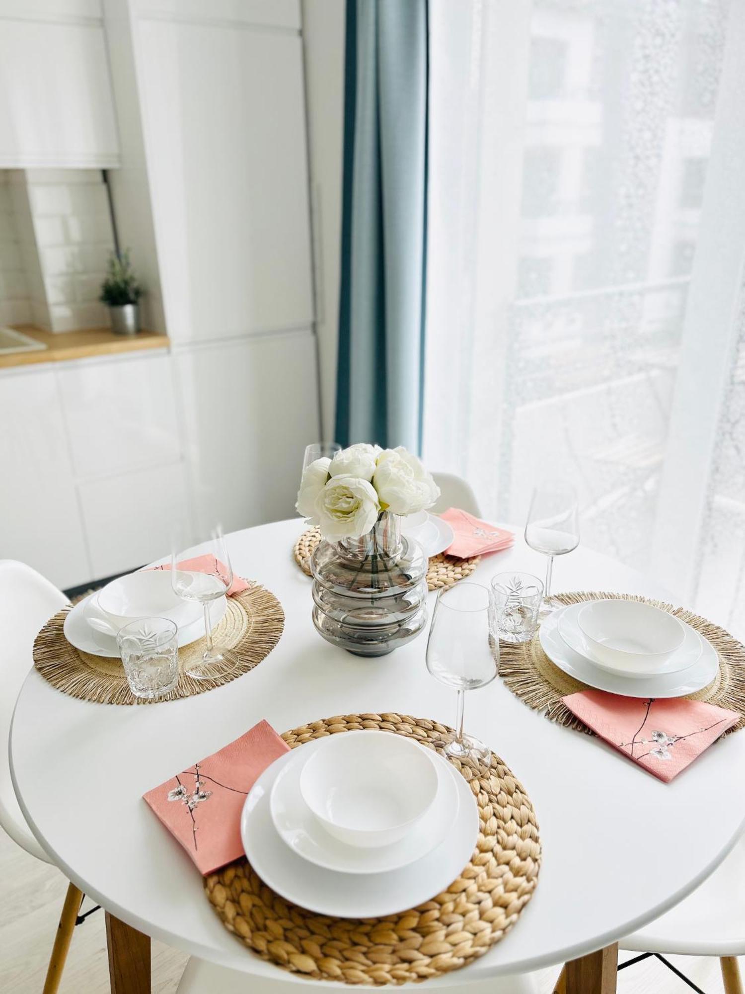 Elizabeth Garden Premium Apartment ケチケメート エクステリア 写真