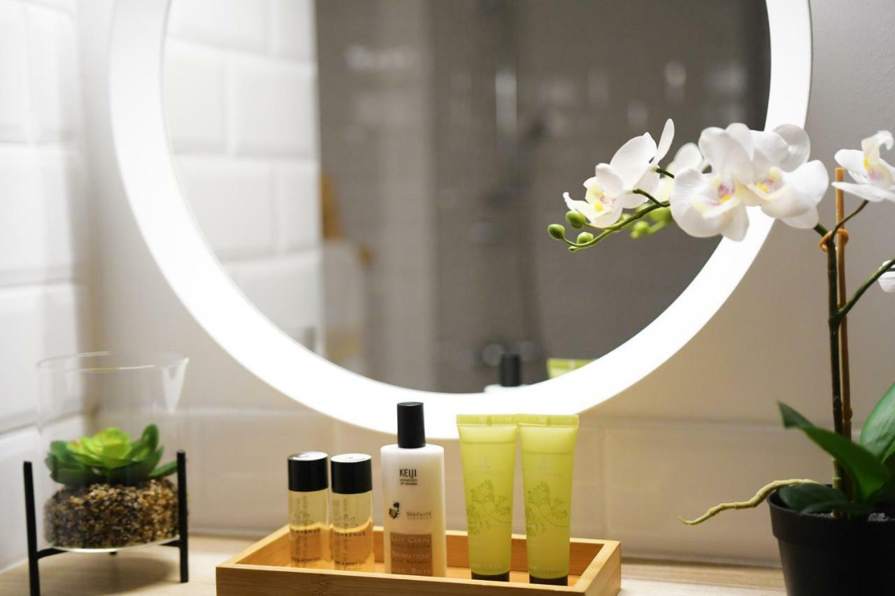 Elizabeth Garden Premium Apartment ケチケメート エクステリア 写真